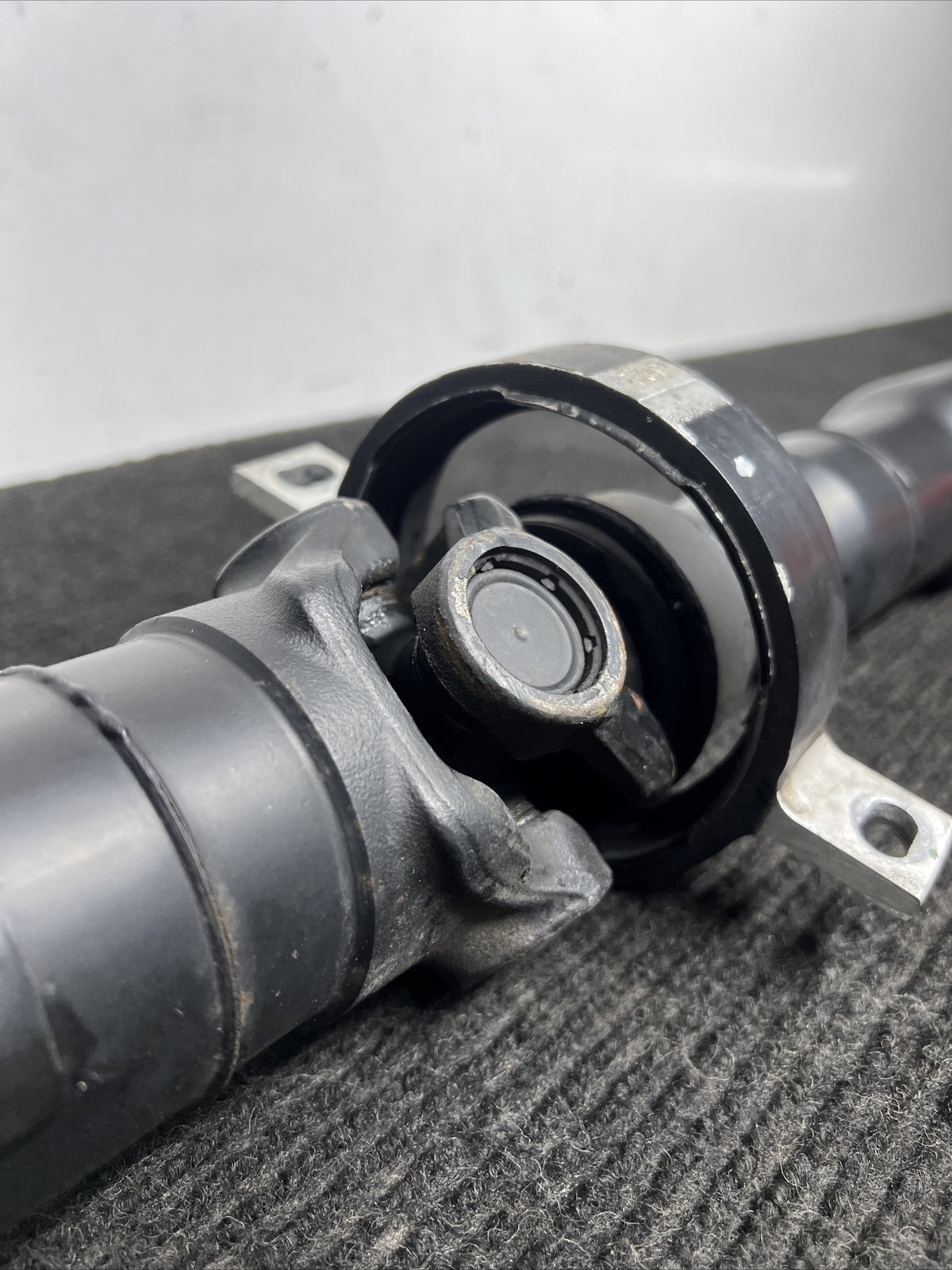 ☑️ 11-13 BMW F10 535i DRIVESHAFT MANUAL RWD N55 Miles DRIVE SHAFT 7563134
