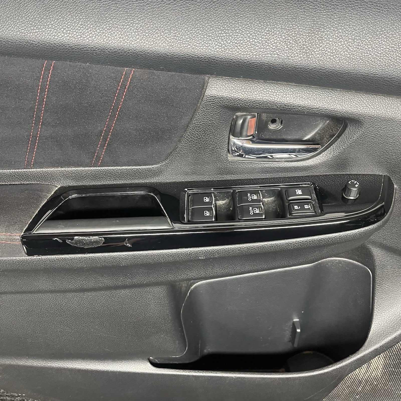 ☑️ 2015-2019 Subaru WRX STI Door Panel Trim Front Left Driver LH OEM 15-19