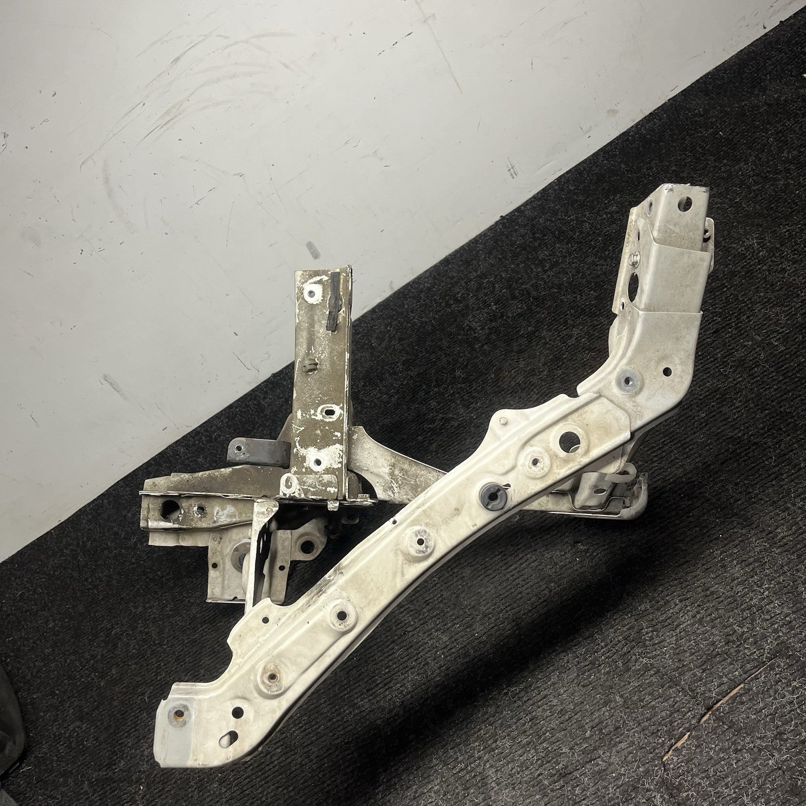 ☑️ 13-20 Scion FRS BRZ 86 Front Left LH Driver Frame Rail Support OEM Cut