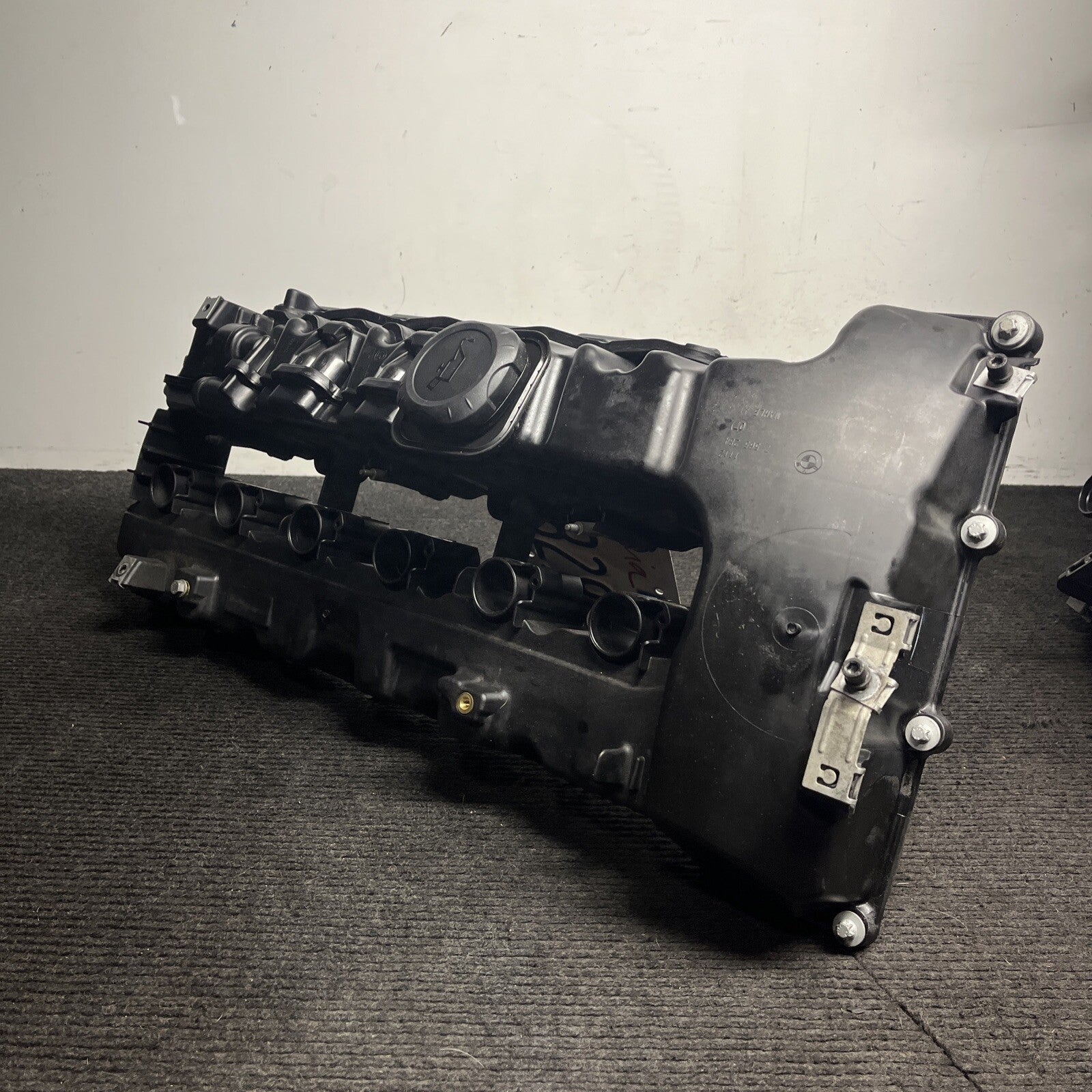 ☑️ BMW N54 3.0L Engine Only Valve Cover OEM Replacement E92 E93 X6 740 535 135