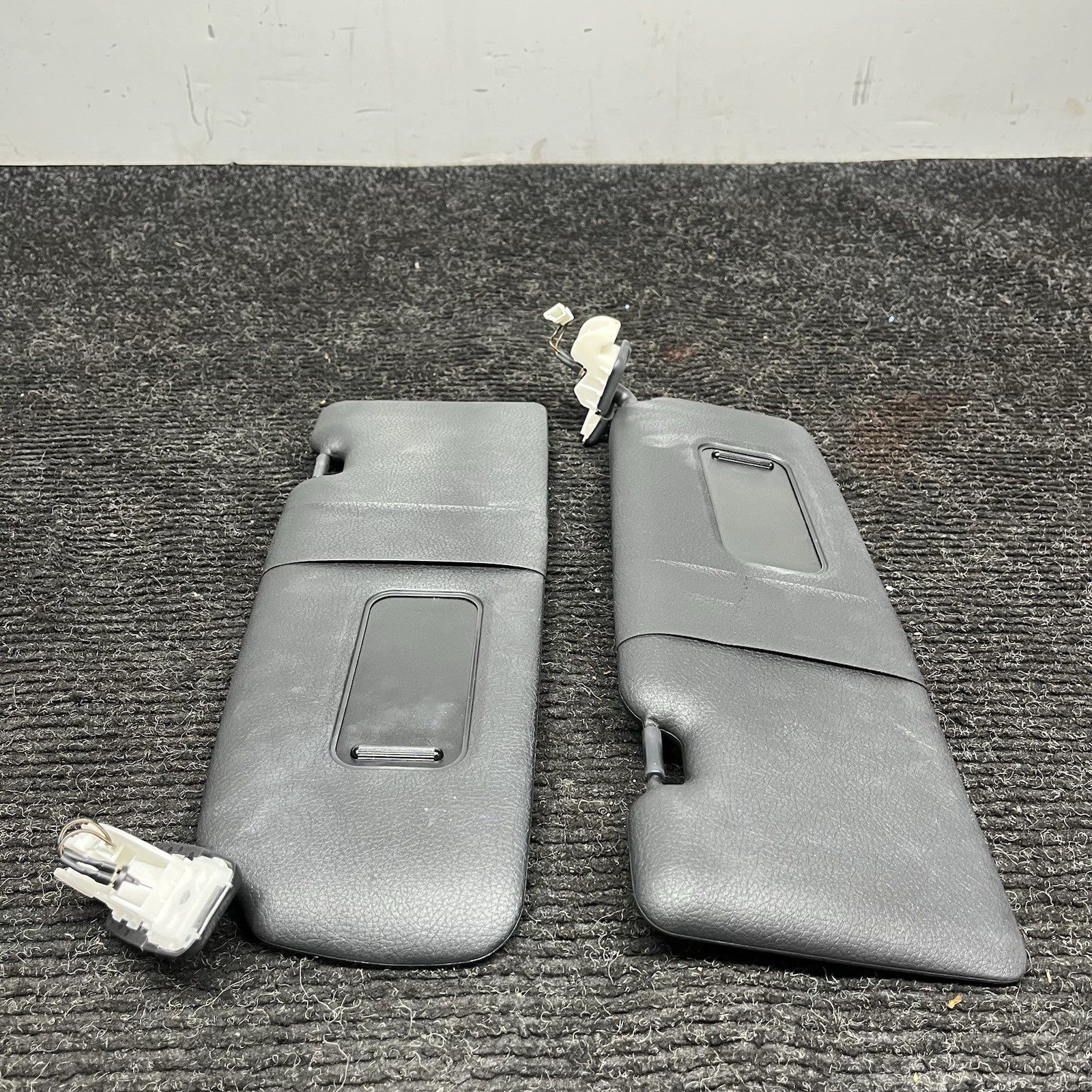 ☑️ 14-21 OEM BMW F22 F87 M235 M2 Interior Sun Visor Leather Black Pair SET
