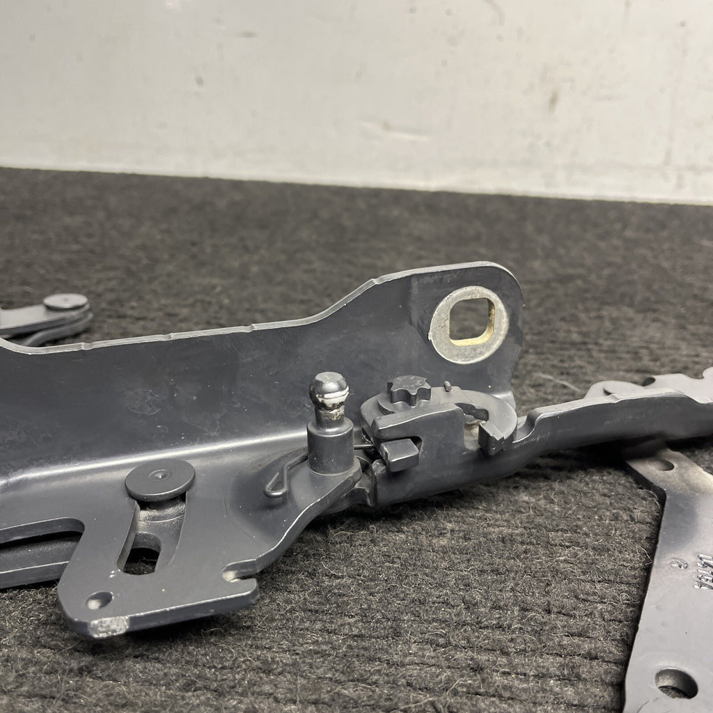 ☑️ BMW F22 F30 F32 F80 F82 OEM FRONT LEFT RIGHT HOOD BONNET LID HINGES