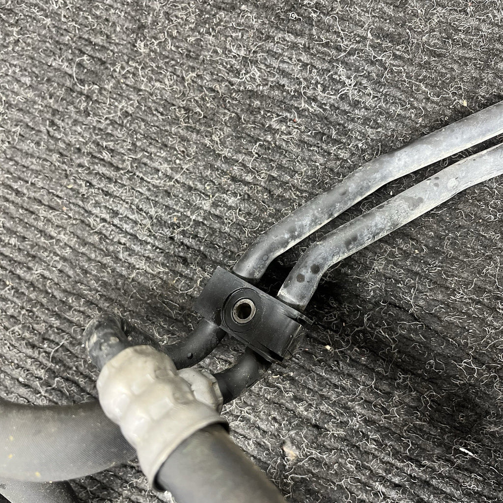 ☑️ BMW E90 E92 E91 328i N52 Automatic Transmission Oil Cooler Lines RWD OEM