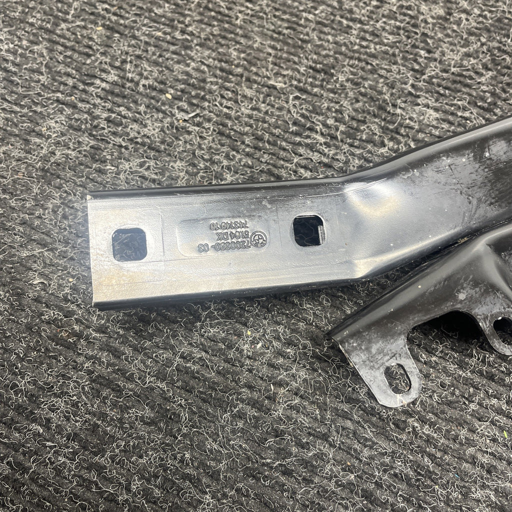 ☑️ 11-16 BMW 535i 550i M5 F10 Upper Radiator Core Support Tie Bar 7200689 OEM