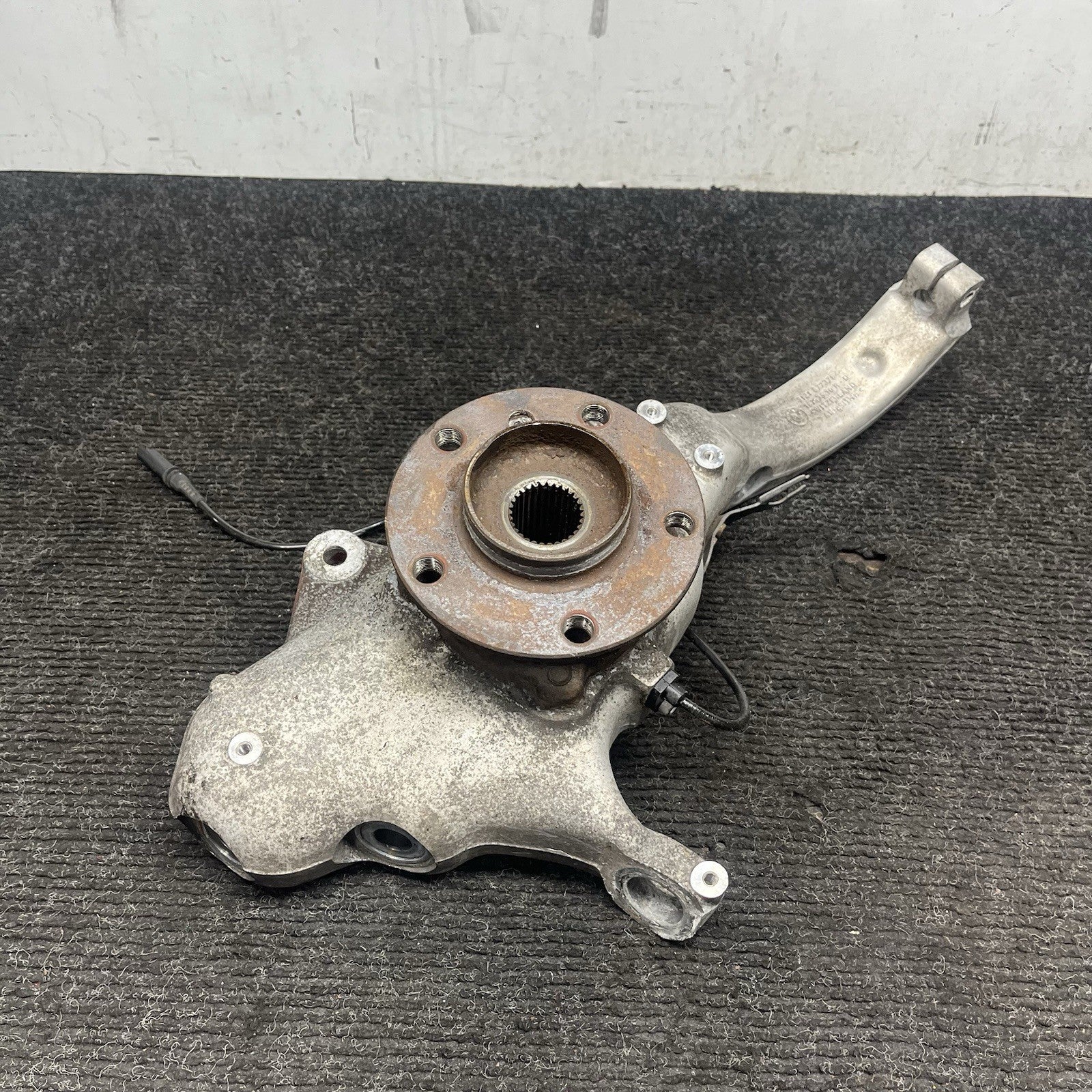 ☑️ OEM BMW E70 F15 F16 X5 X6 Front Right Passenger Spindle Hub Knuckle Bearing