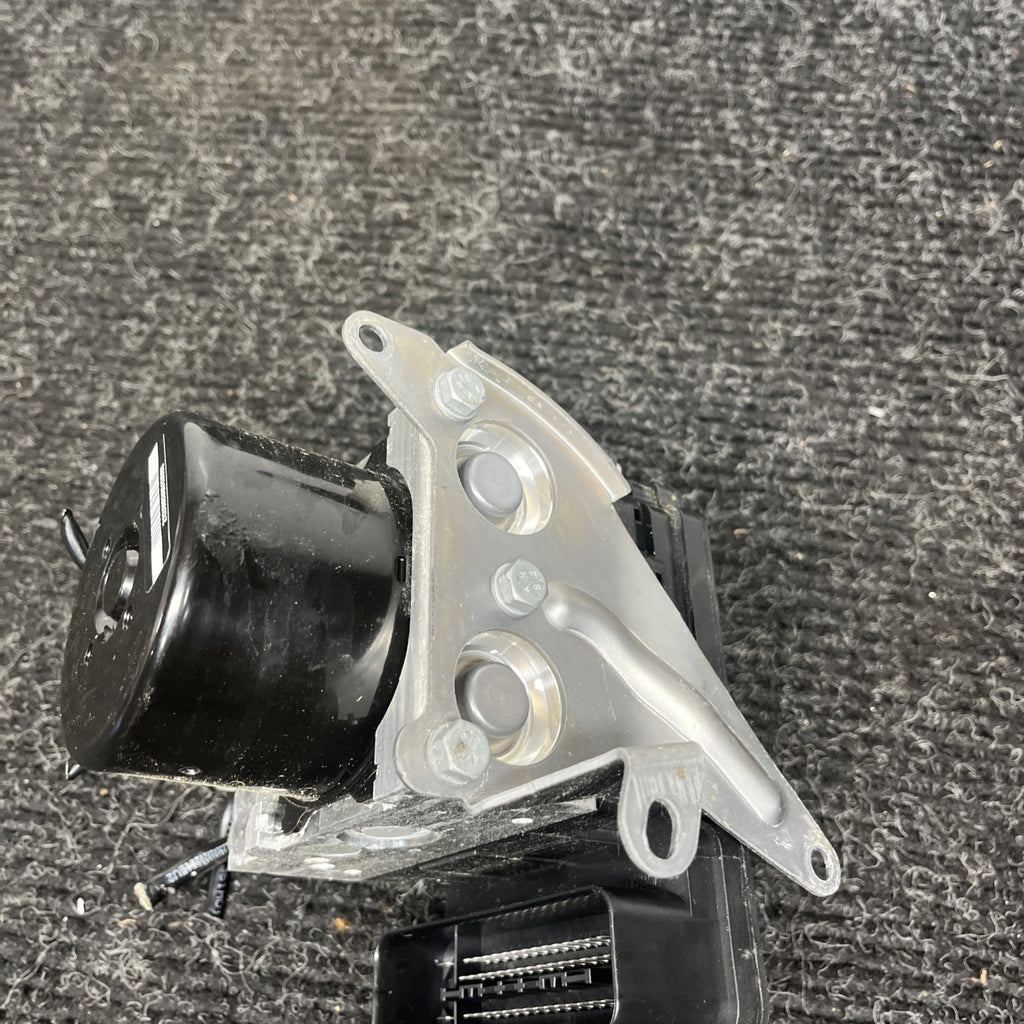 ☑️ OEM BMW E90 E92 E93 RWD ABS Pump Anti Lock DSC Dynamic Stability Control