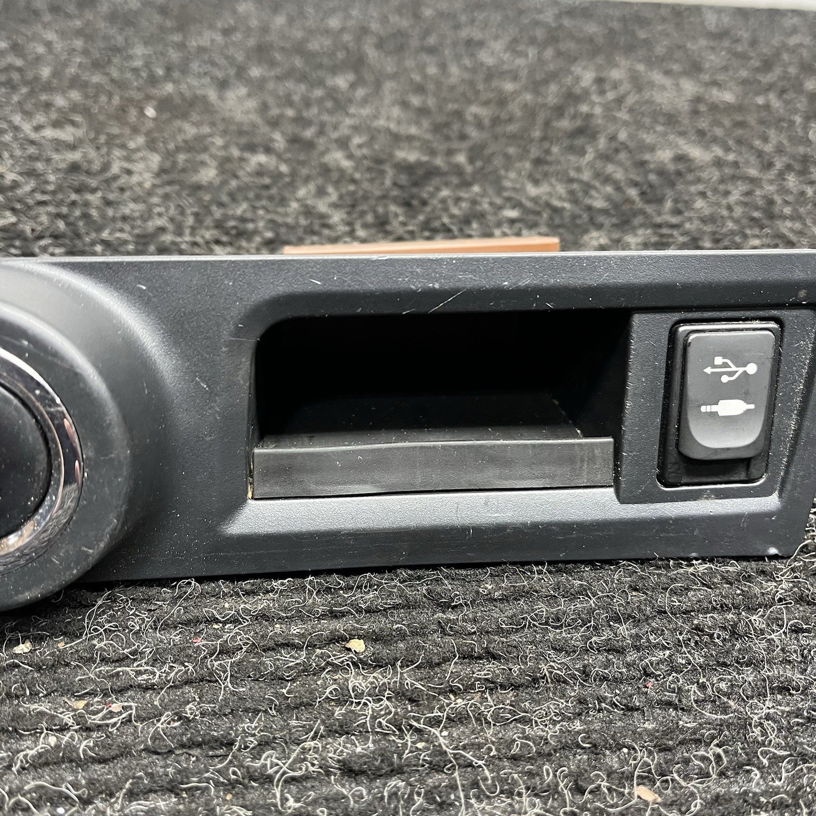 ☑️ 2013-20 Toyota 86 BRZ Scion FRS Engine Ignition Switch Push Start Button OEM