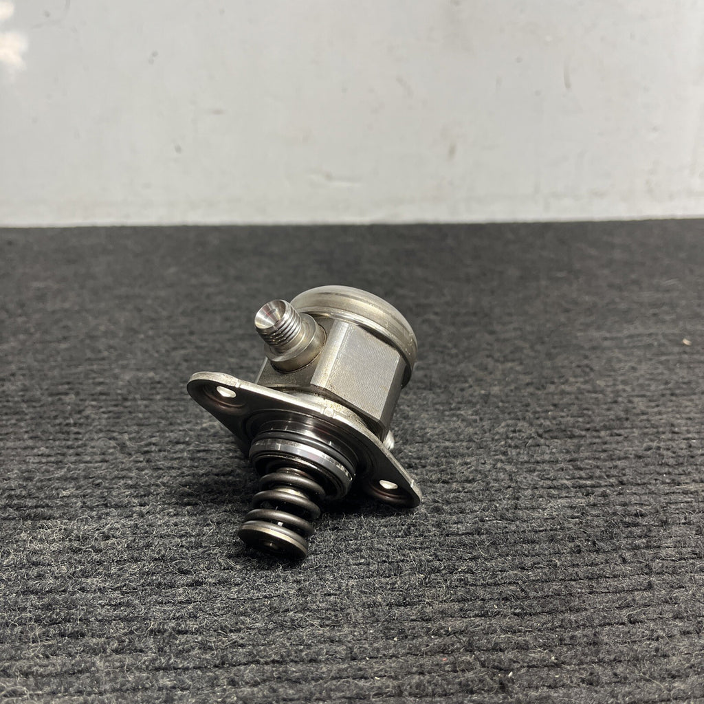 ☑️ 11-16 OEM BMW E92 F30 F10 F13 F22 X1 X6  N55 HPFP High Pressure Fuel Pump