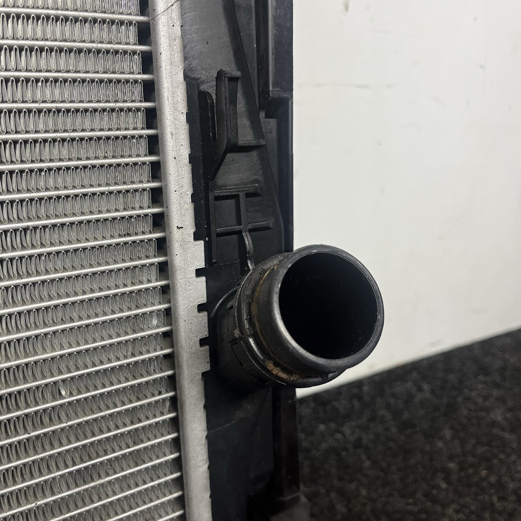 ☑️BMW E93 E92 E90 E82 328I N52 Engine Radiator Ac Condenser Assembly OEM