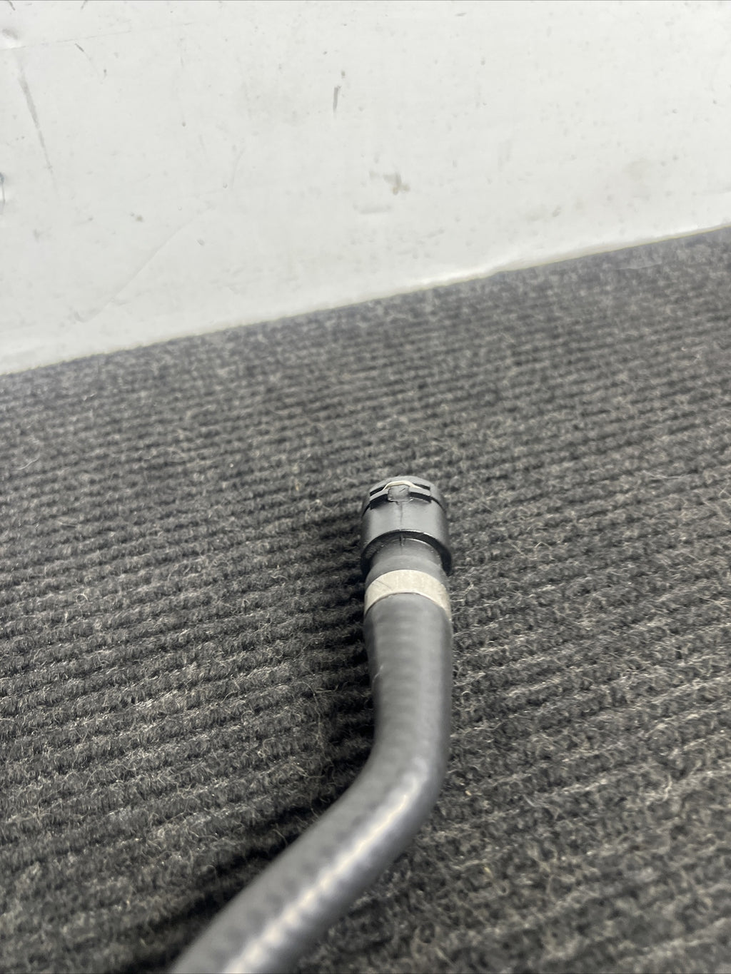 ☑️ BMW 2006-2013 E90 E92 E82 UPPER RADIATOR COOLANT HOSE COOLING LINE OEM
