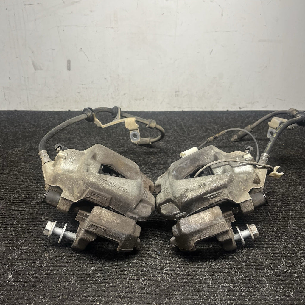 ☑️ 07-13 BMW E90 E92 E93 328i Front Left Right Brake Caliper Pair OEM