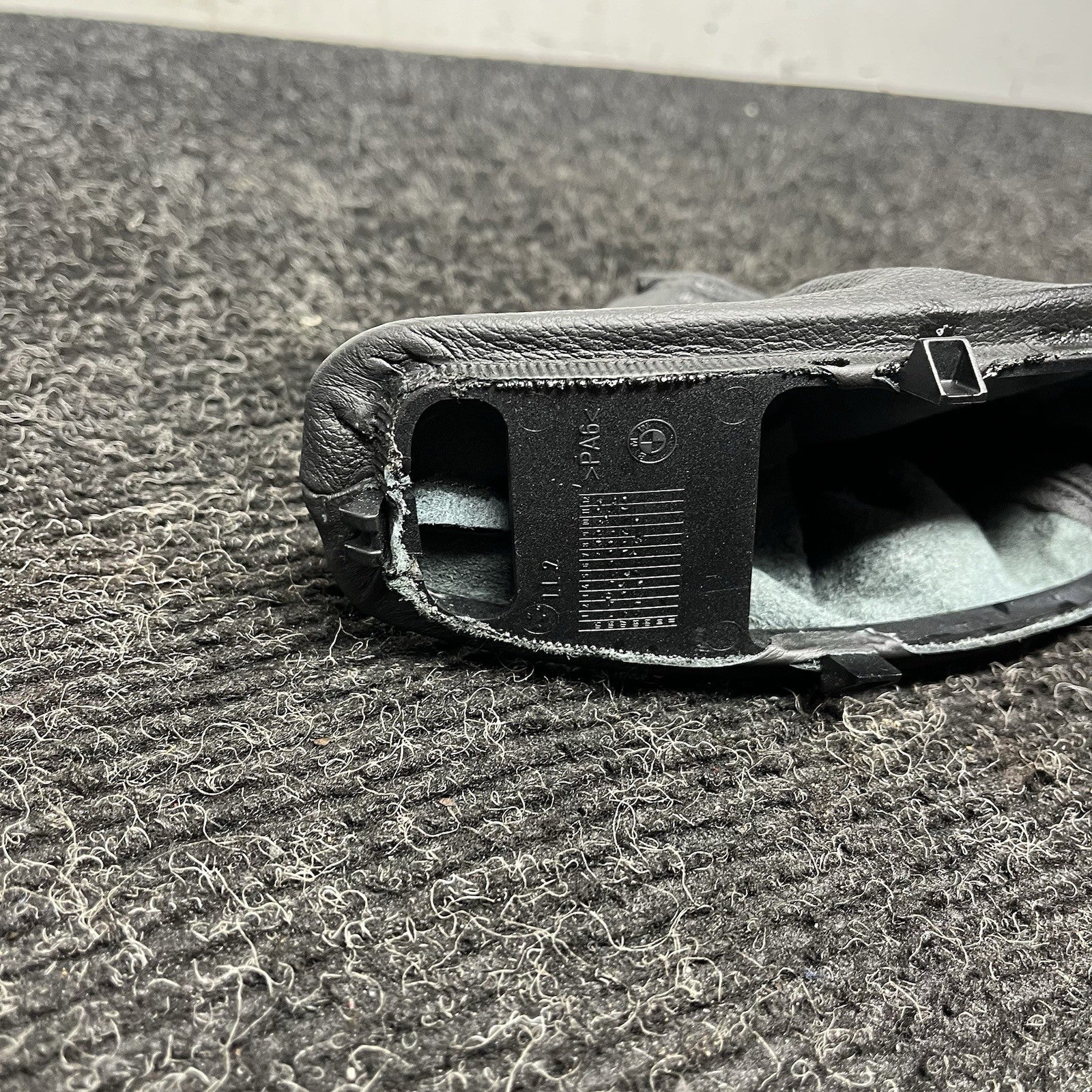 ☑️ 06-13 OEM BMW E82 E90 E92 E93 328 335 Hand Brake Boot