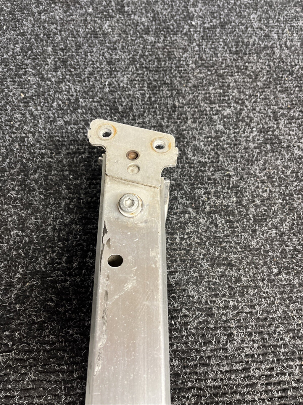 ☑️ 12-18 OEM BMWF30 F32 F33 328 335 Front Passenger Upper Bumper Carrier Bracket