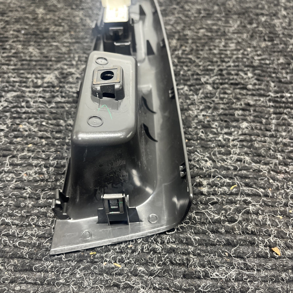 ☑️ 2011-2014 SUBARU WRX STI REAR RH Passenger WINDOW SWITCH TRIM. P/N 94266FG500