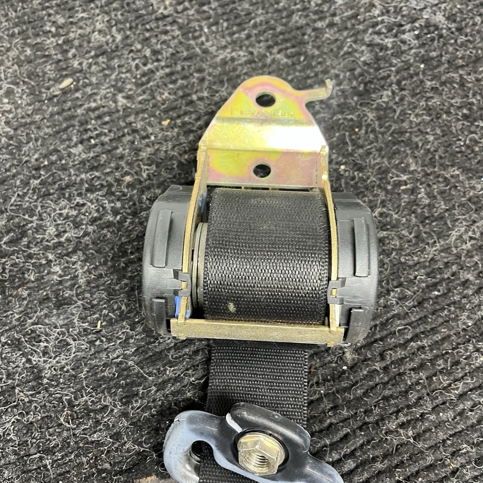 ☑️ 91-98 BMW E36 323 328 M3 Front Left Driver Side Seatbelt Retractor Buckle OEM