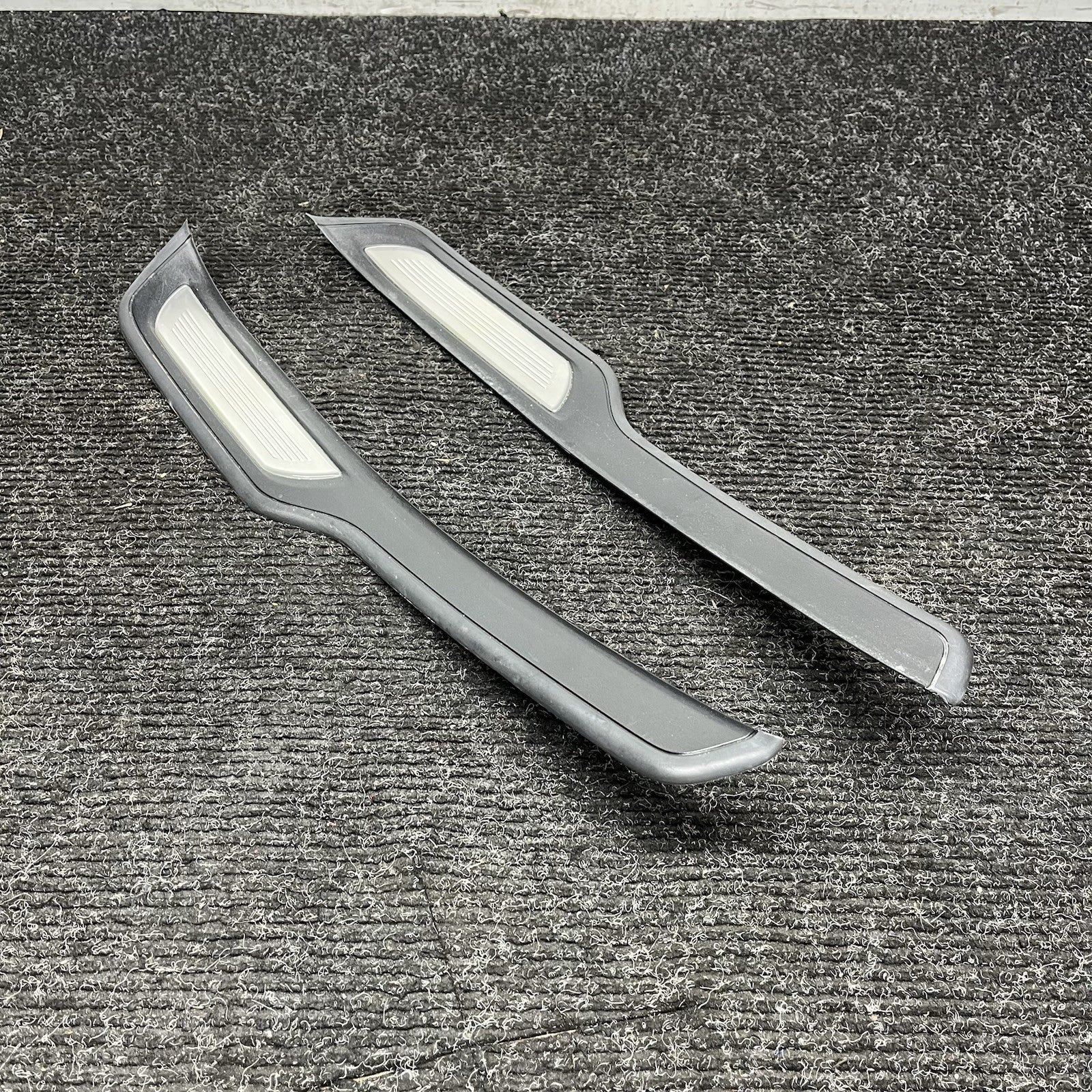 ☑️ 08-11 OEM BMW E90 M3 Door Sill Entrance Molding Trim Rear Left Right Pair