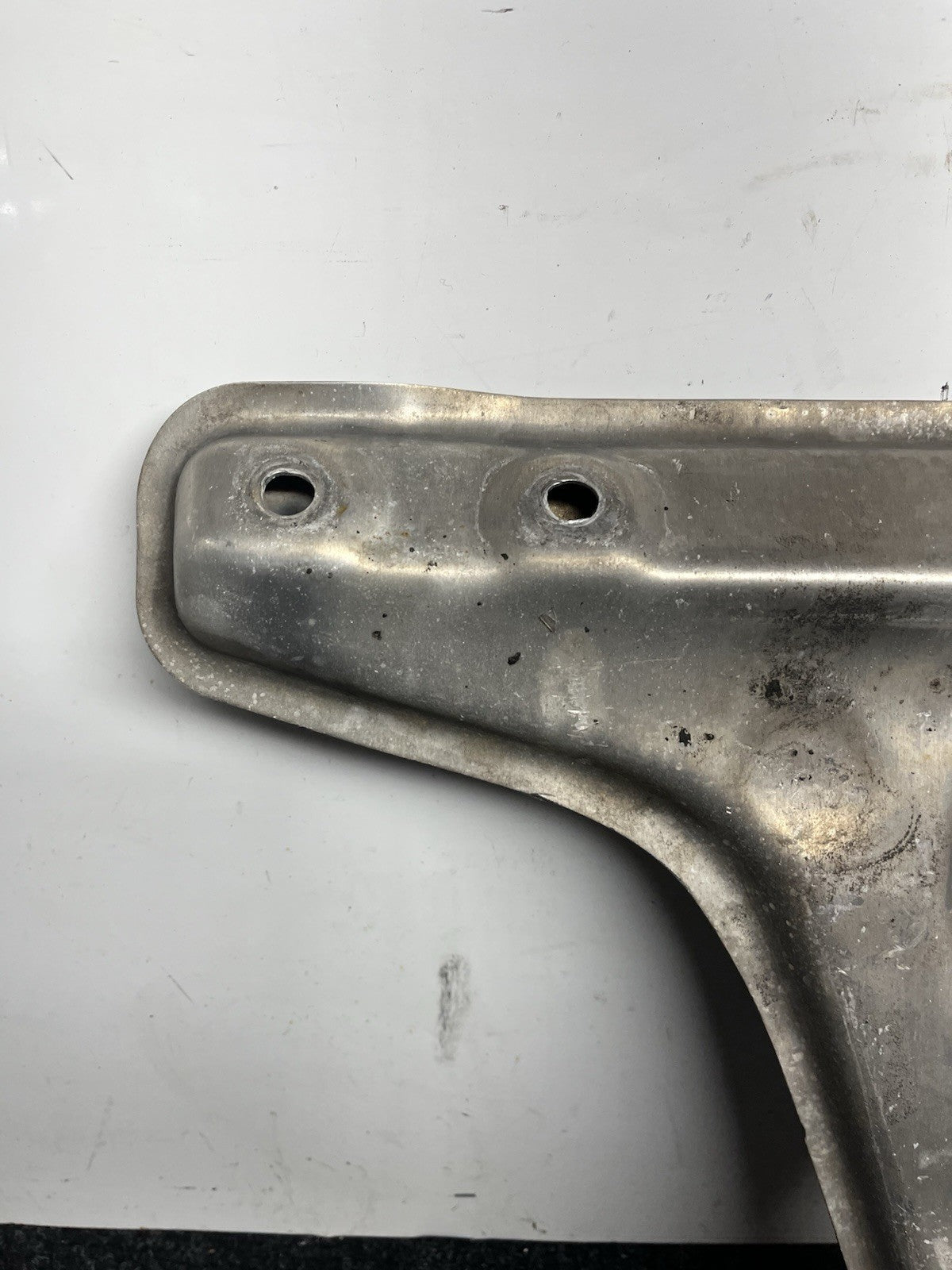 ☑️BMW 325Ci 330Ci E46 Coupe Underbody Skid Plate Engine Guard 2001-2006 OEM NOTE