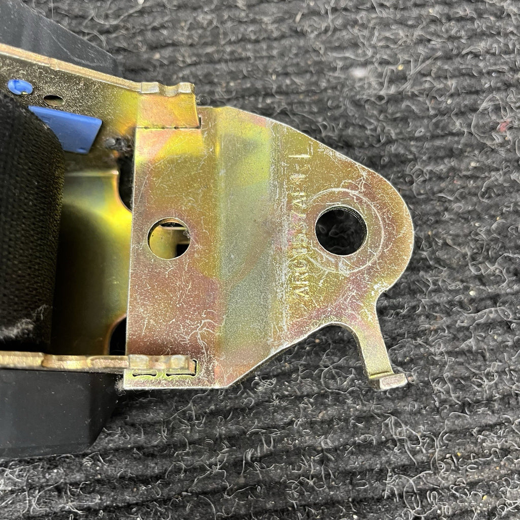 ☑️ 91-98 BMW E36 323 328 M3 Front Left Driver Side Seatbelt Retractor Buckle OEM