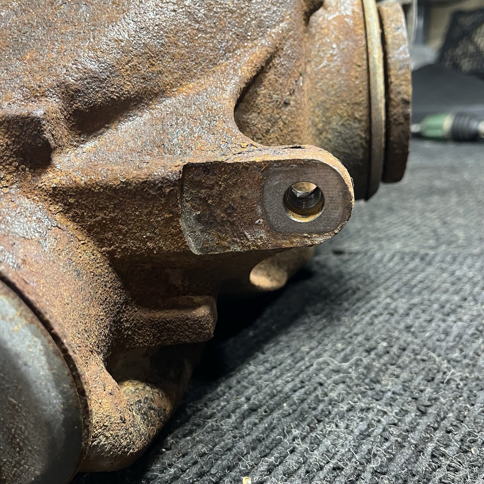 ☑️07-13 BMW E82 E88 E90 E92 135 335 Rear Axle Manual Differential 3.08 Ratio OEM