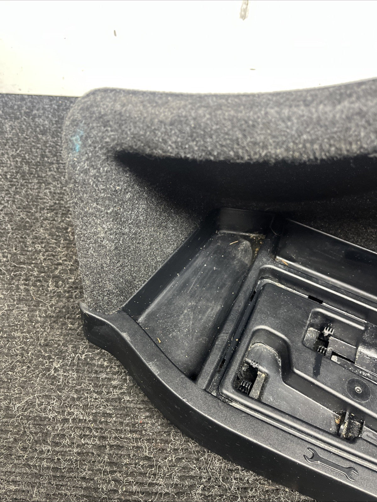 ☑️ 12-18 BMW 328i 320i Trunk Battery Cover Trim &Tool Compartment W/O Tool Oem
