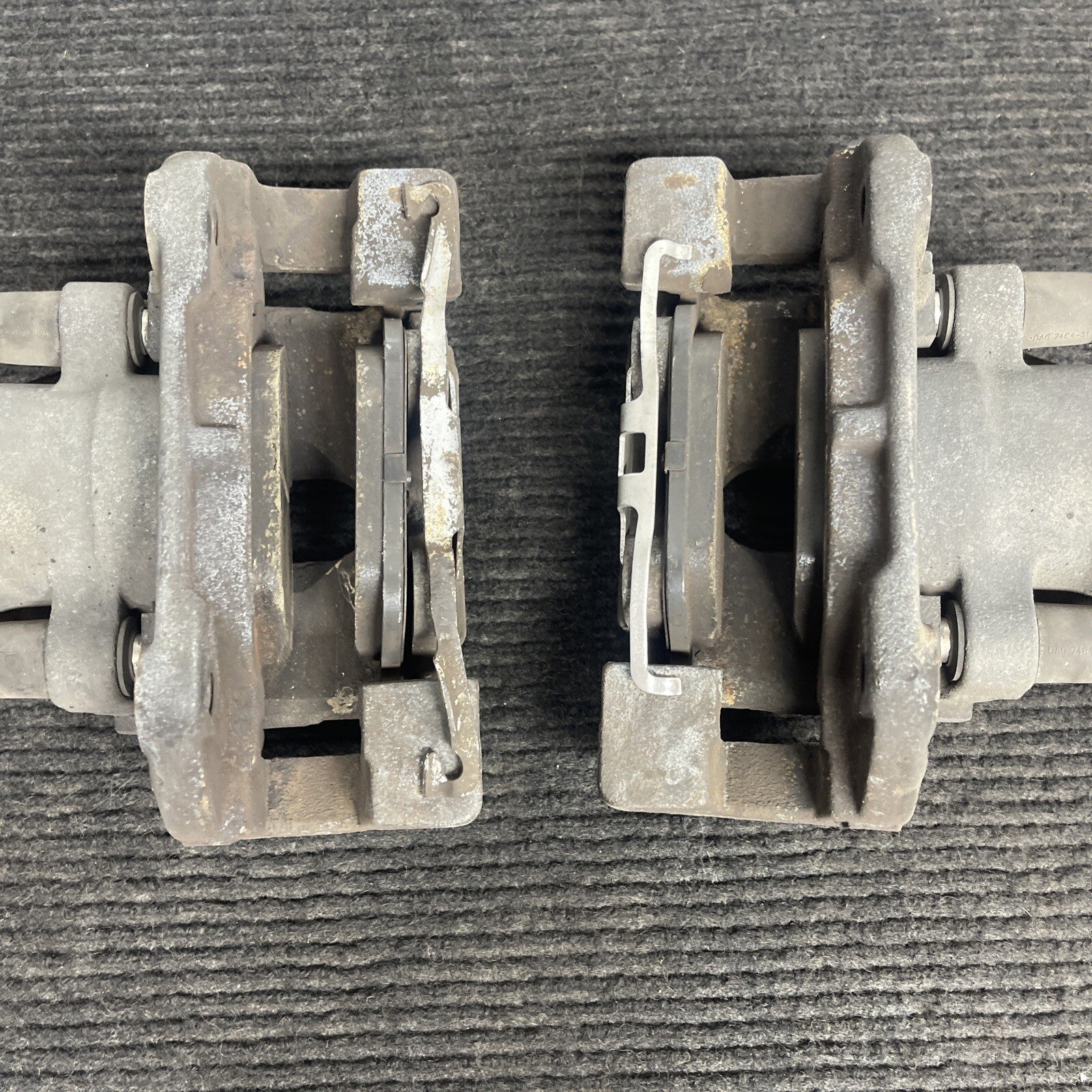 ☑️ BMW E36 E46 E85 Z3 Z4 Front Left & Right Brake Caliper Housing Shoe Set OEM