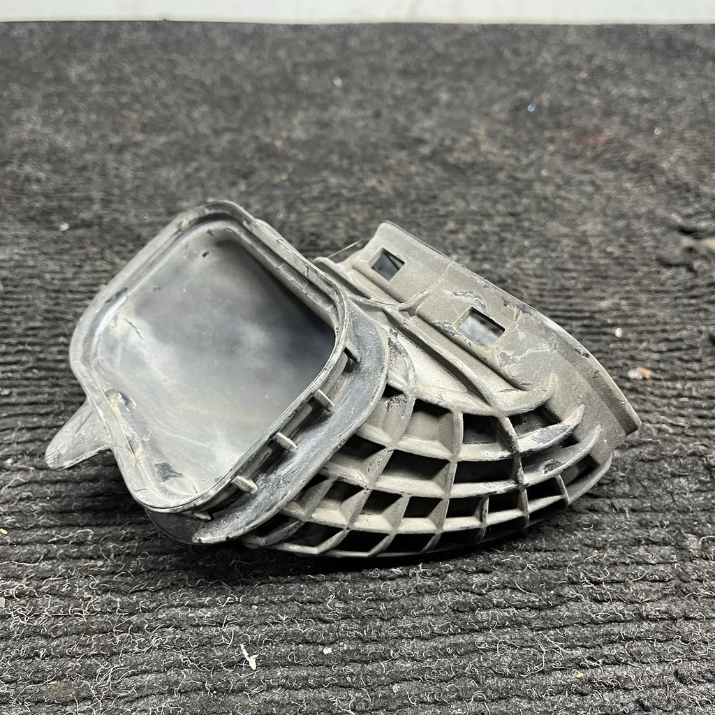 ☑️ 2011-2017 BMW 3 F30 F35 F31 Brake Air Duct 72336438 OEM