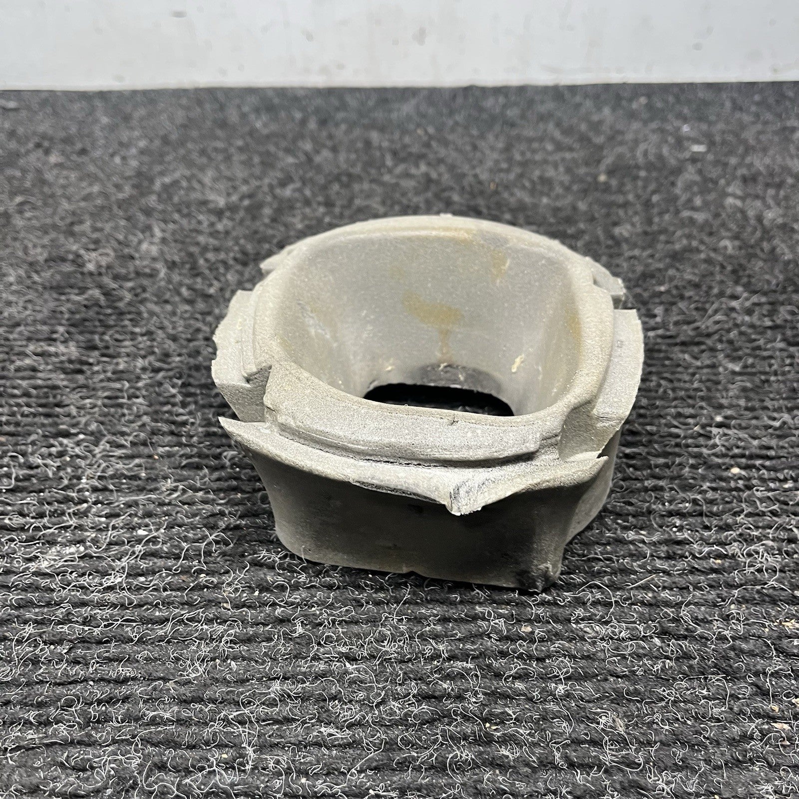 ☑️ 03-08 Bmw E86 Z4 Manual Transmission Shifter Insert Insulation Foam Trim OEM