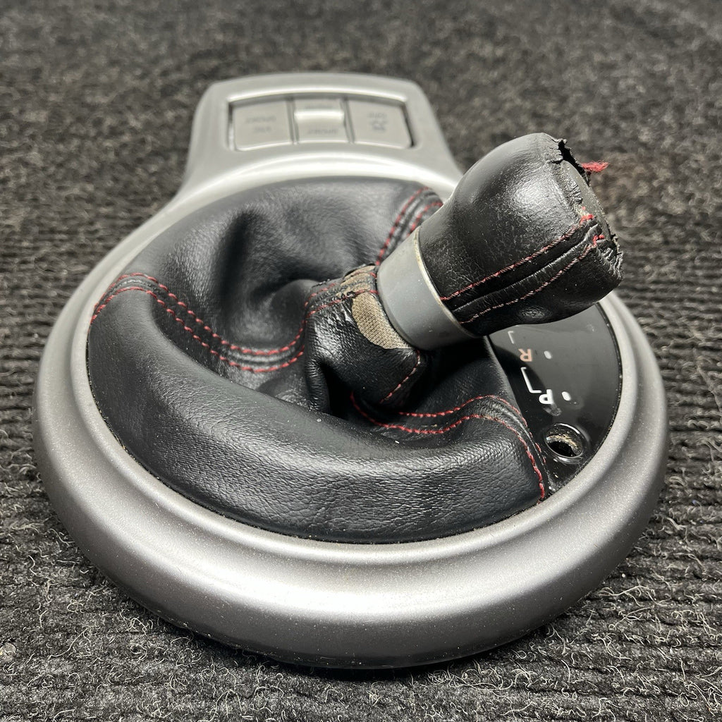 ☑️ 13-20 TOYOTA 86 BRZ FRS AUTOMATIC SHIFTER TRIM LEATHER BOOT RED STITCHING OEM