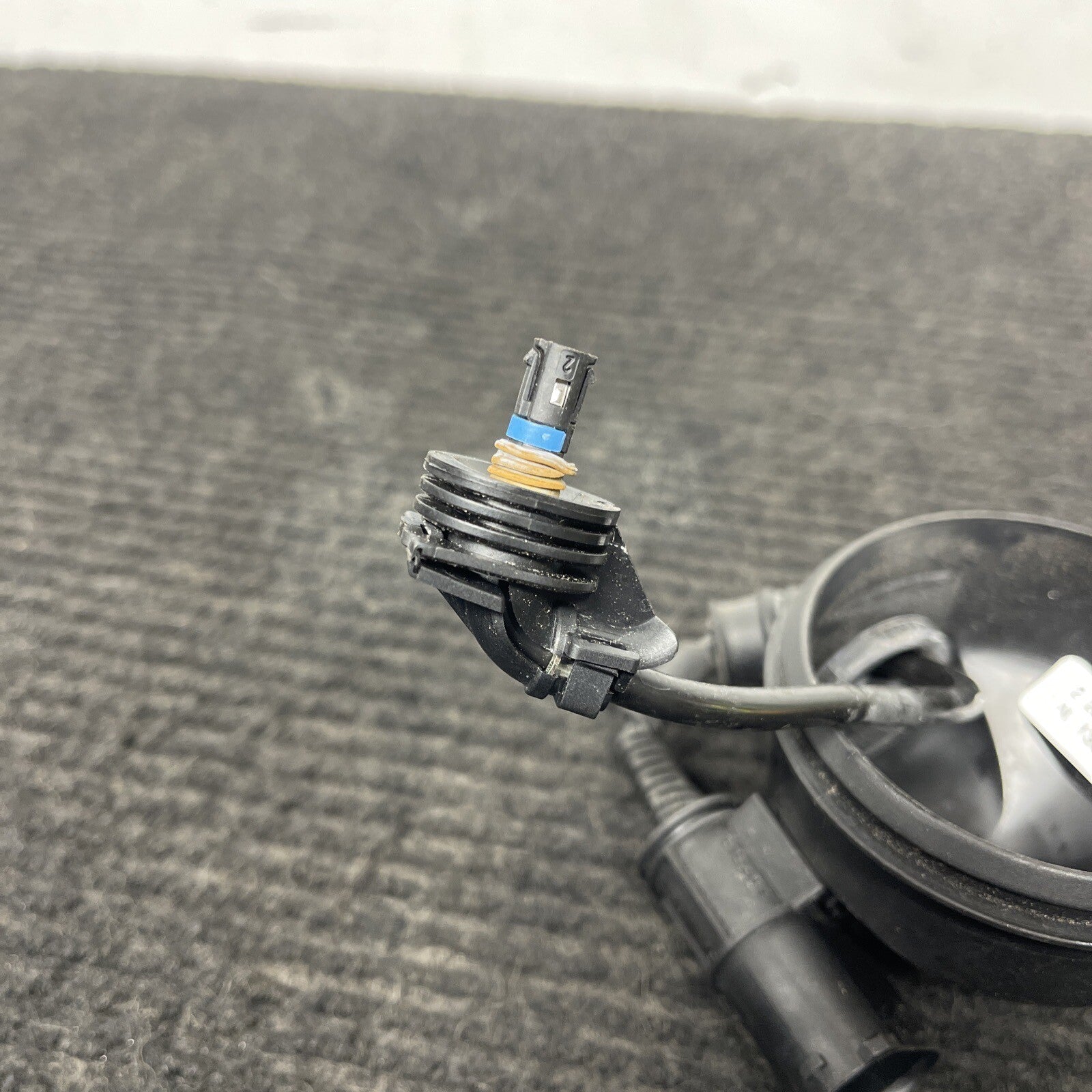 ☑️ 08-13 BMW E90 E92 E93 M3 OEM EDC Front Strut Adapter Lead Wire Plug Cap