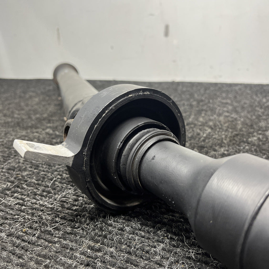 ☑️ 7-13 OEM BMW E90 E92 E93 Rear Driveshaft AT Transmission 757467901