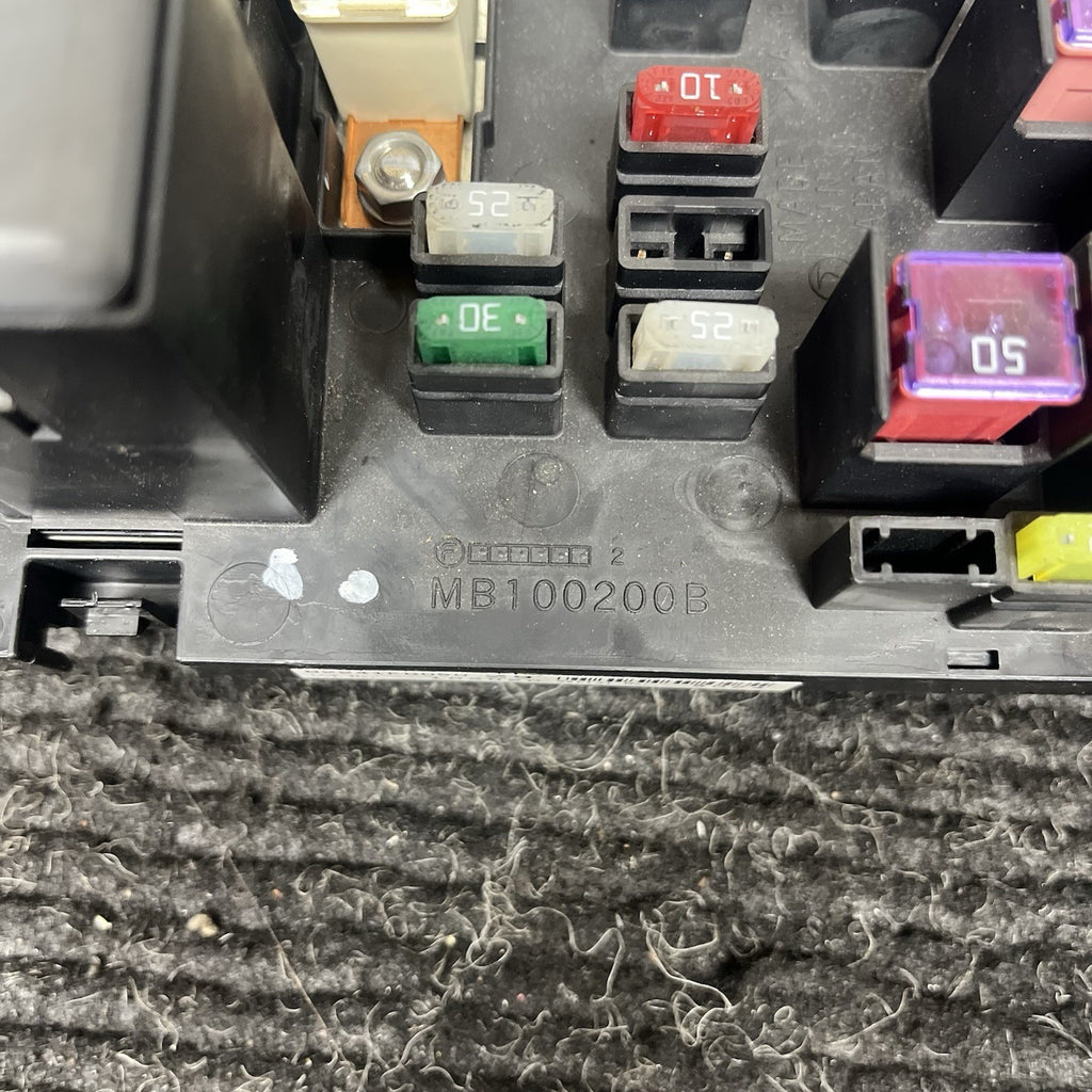 ☑️ 2008-2014 Subaru Impreza WRX STI Engine Bay Fuse Box Relay Box OEM 82241FG050