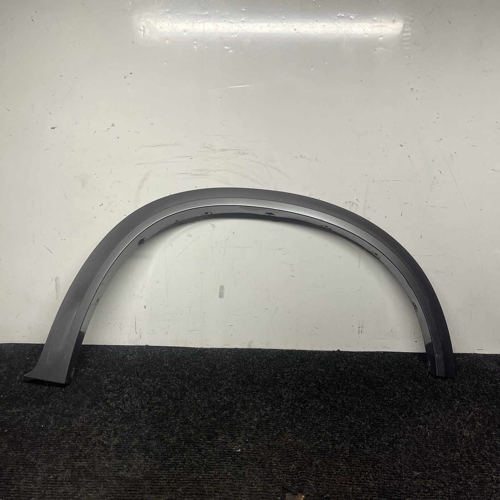 ☑️ 2010-2013 BMW E70 X5 M Sport Front Right Fender Panel Wheel Arch Molding OEM
