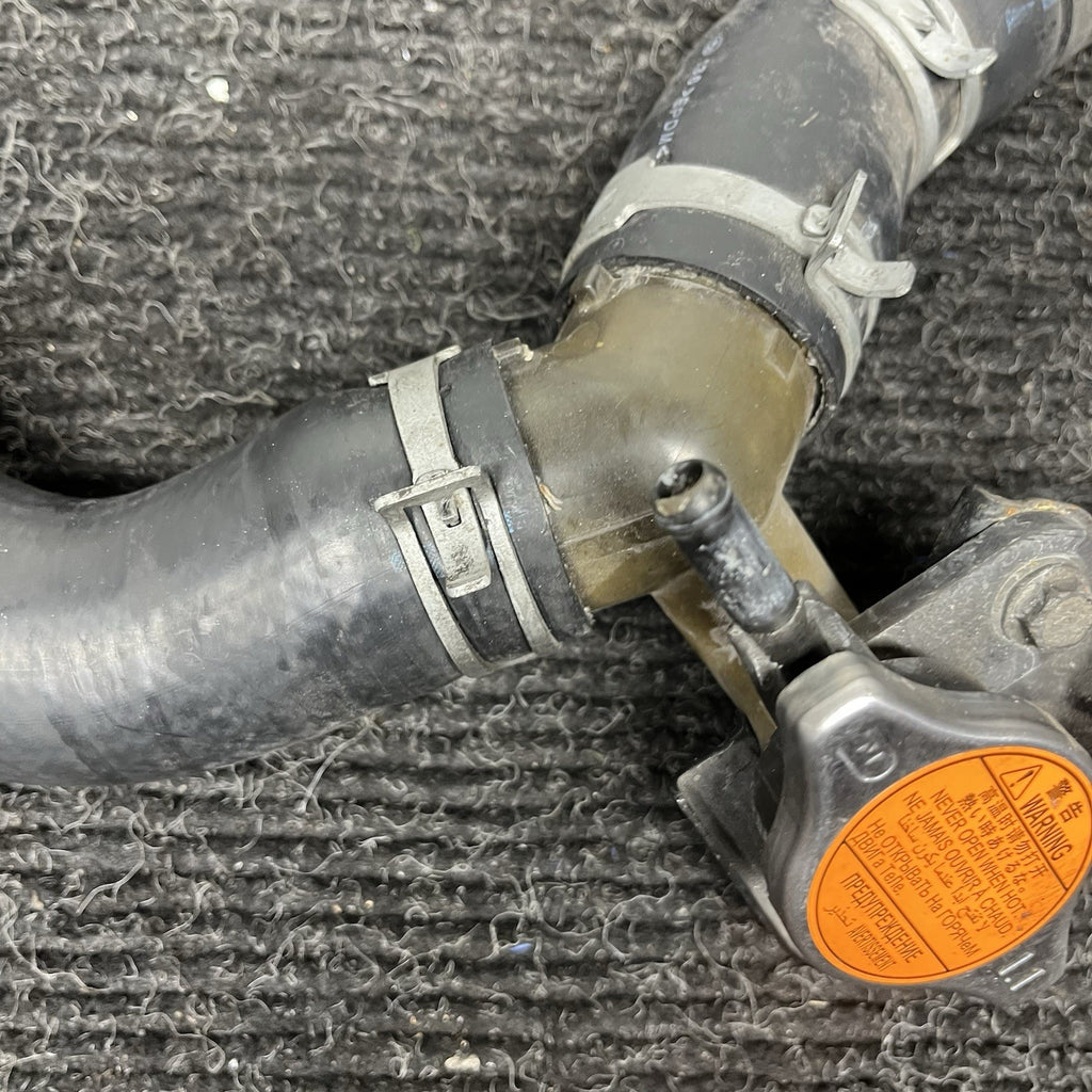 ☑️ 2013-2020 Toyota 86 BRZ Scion FRS Engine Radiator Upper Cap Coolant Hose OEM