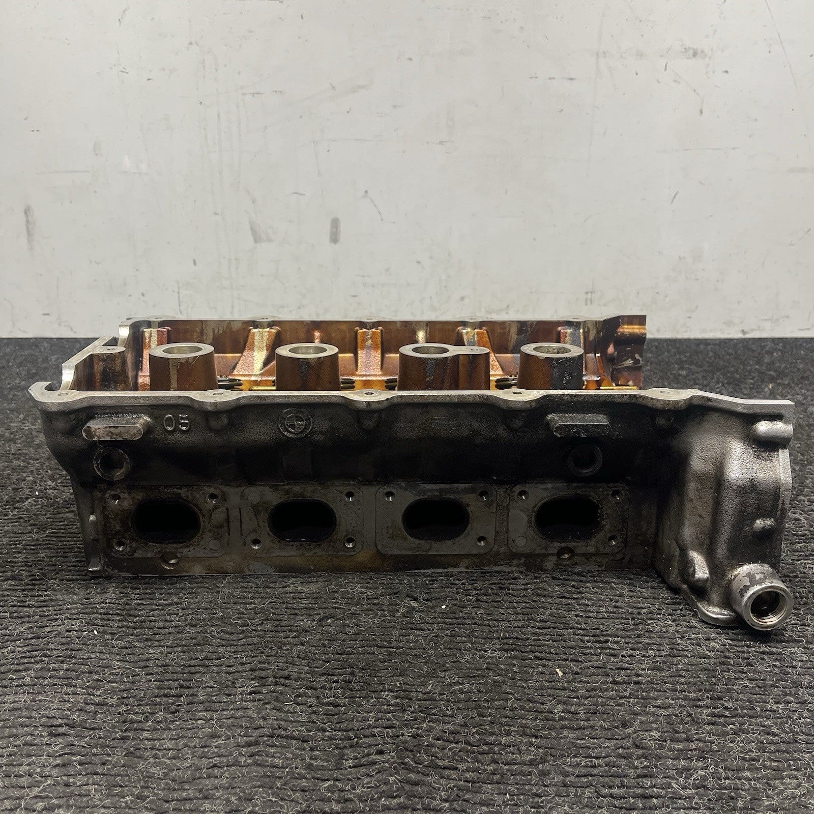 ☑️ BMW M42 Engine Cylinder Head 1721464