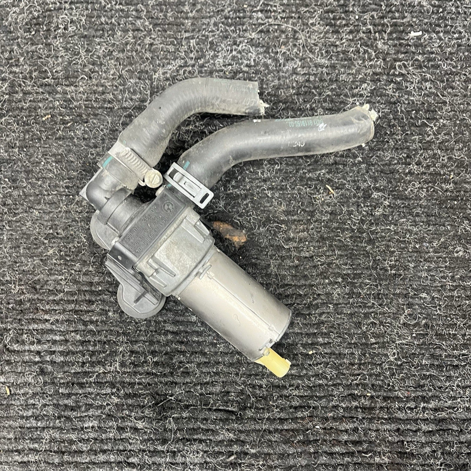 ☑️ 08-13 BMW E90 E92 E93 M3 335d Auxiliary Aux Water Pump Unit 8369806 OEM