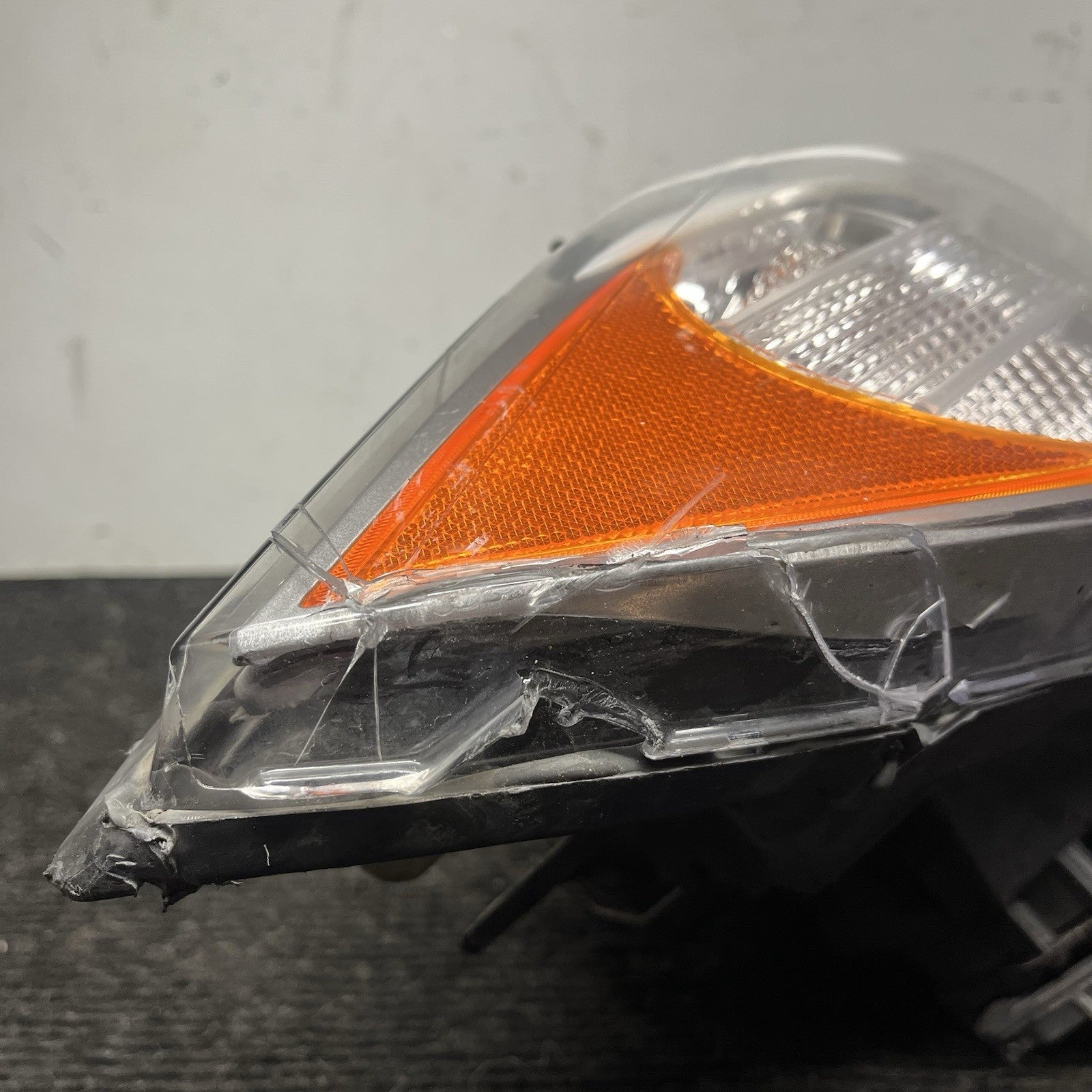 ☑️ 2011-2013 BMW 135I LCI E82 E88 RIGHT PASSENGER HID XENON HEADLIGHT OEM *NOTE*