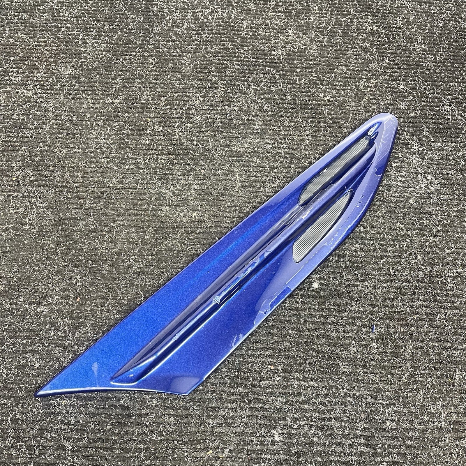 ☑️ 2017-2020 Toyota 86 TRD Right Passenger Fender Garnish Trim Grey Gray OEM