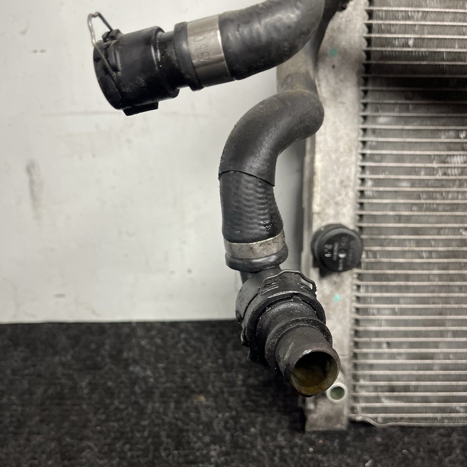 ☑️ 2011–2013 BMW X5 E70 / 2008–2014 BMW X6 E71 N55 RADIATOR 7533472 OEM