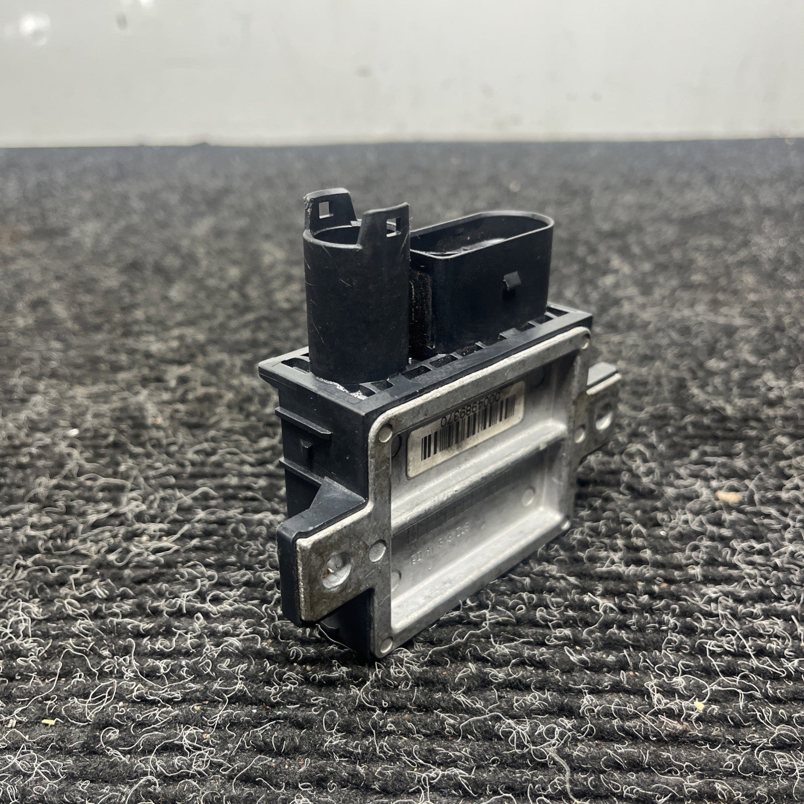 ☑️ OE BMW  Glow Plug System Relay For BMW X5 X6 E70 E71 E72 E90 E91 E92 8591724
