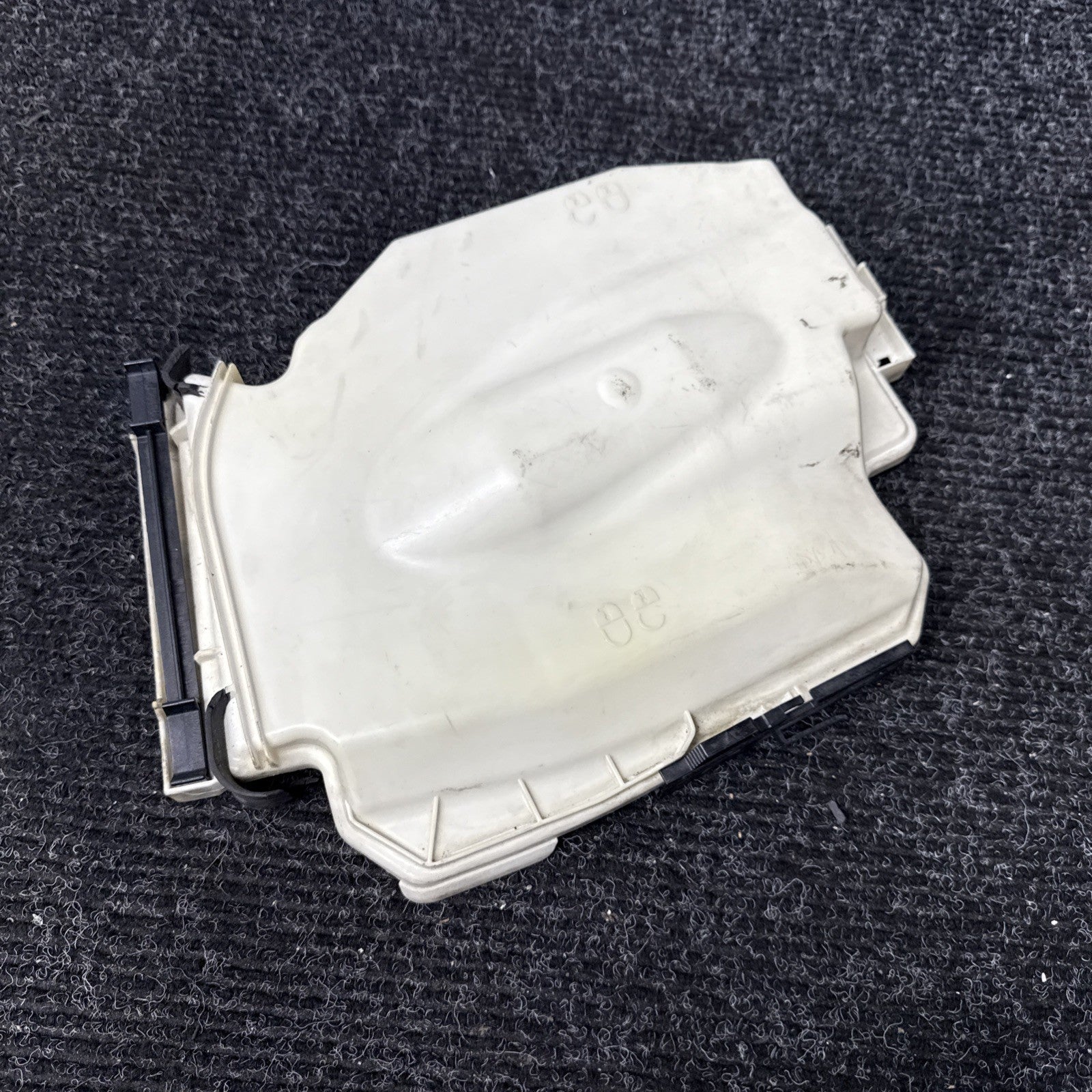 ☑️ BMW E88 E82 E90 E92 E84 DME ECU Electronic Computer Box Top Cover Housing OEM
