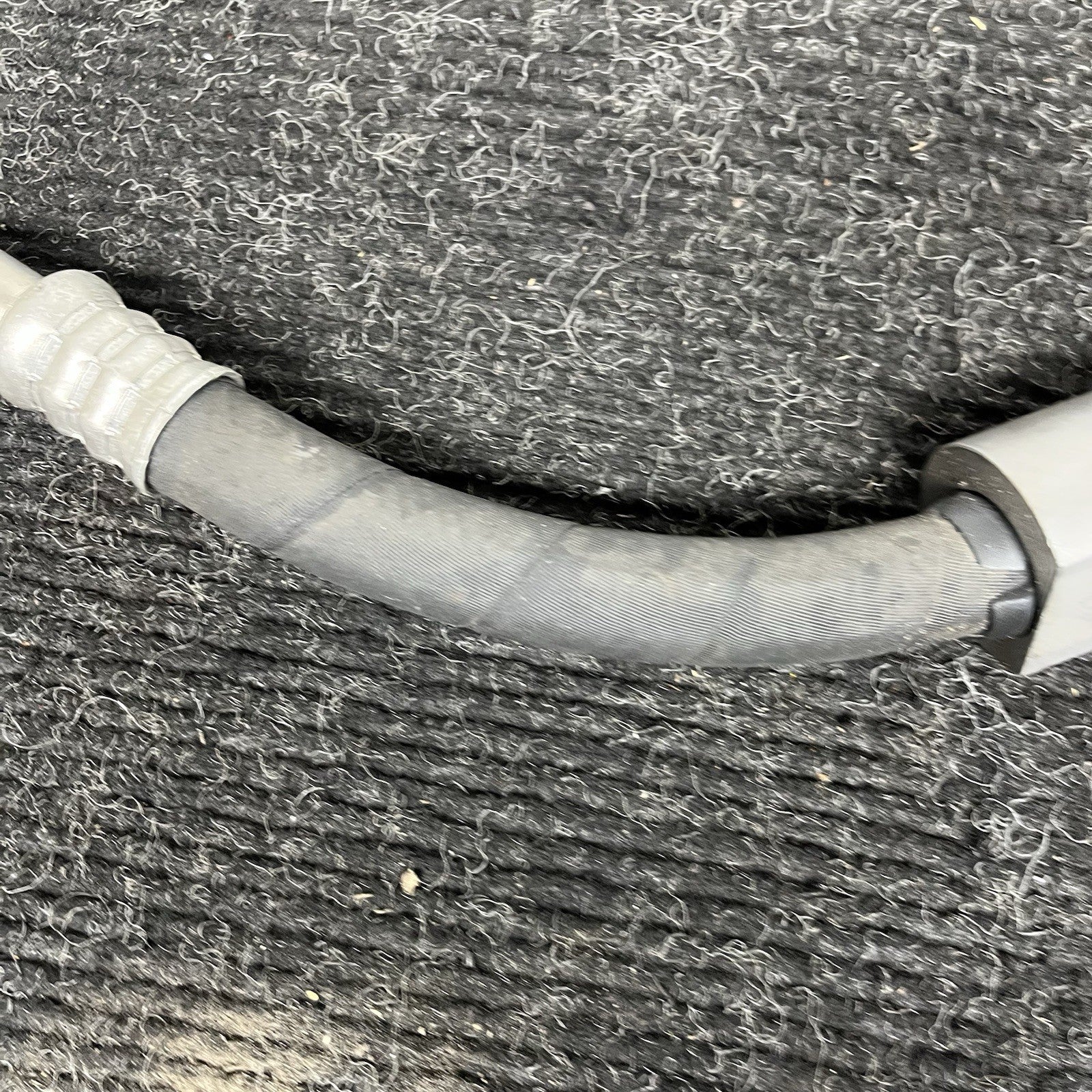 ☑️BMW E88 E82 E90 E92 E93 135 335 AC Compressor Evaporator Suction Pipe Hose OEM