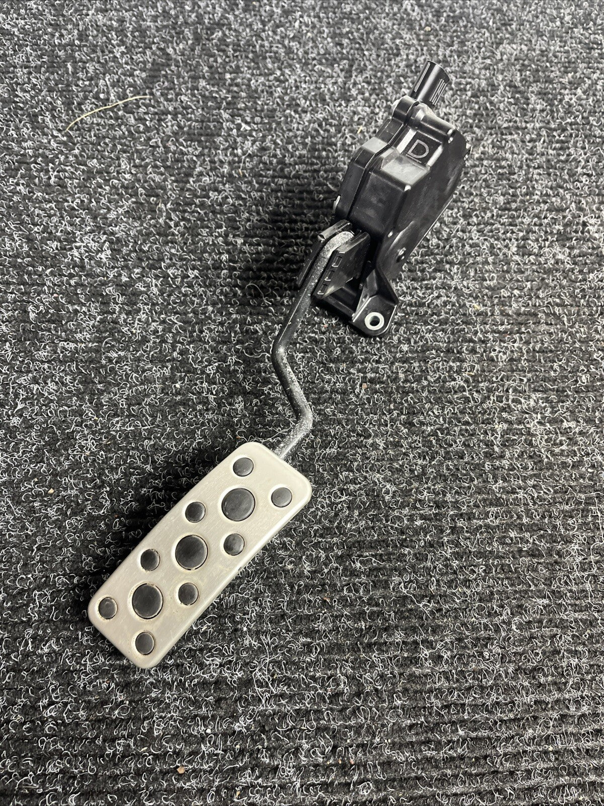 ☑️ 22-23 TOYOTA GR86 GAS PEDAL THROTTLE ACCELERATOR 36010CA111 OEM