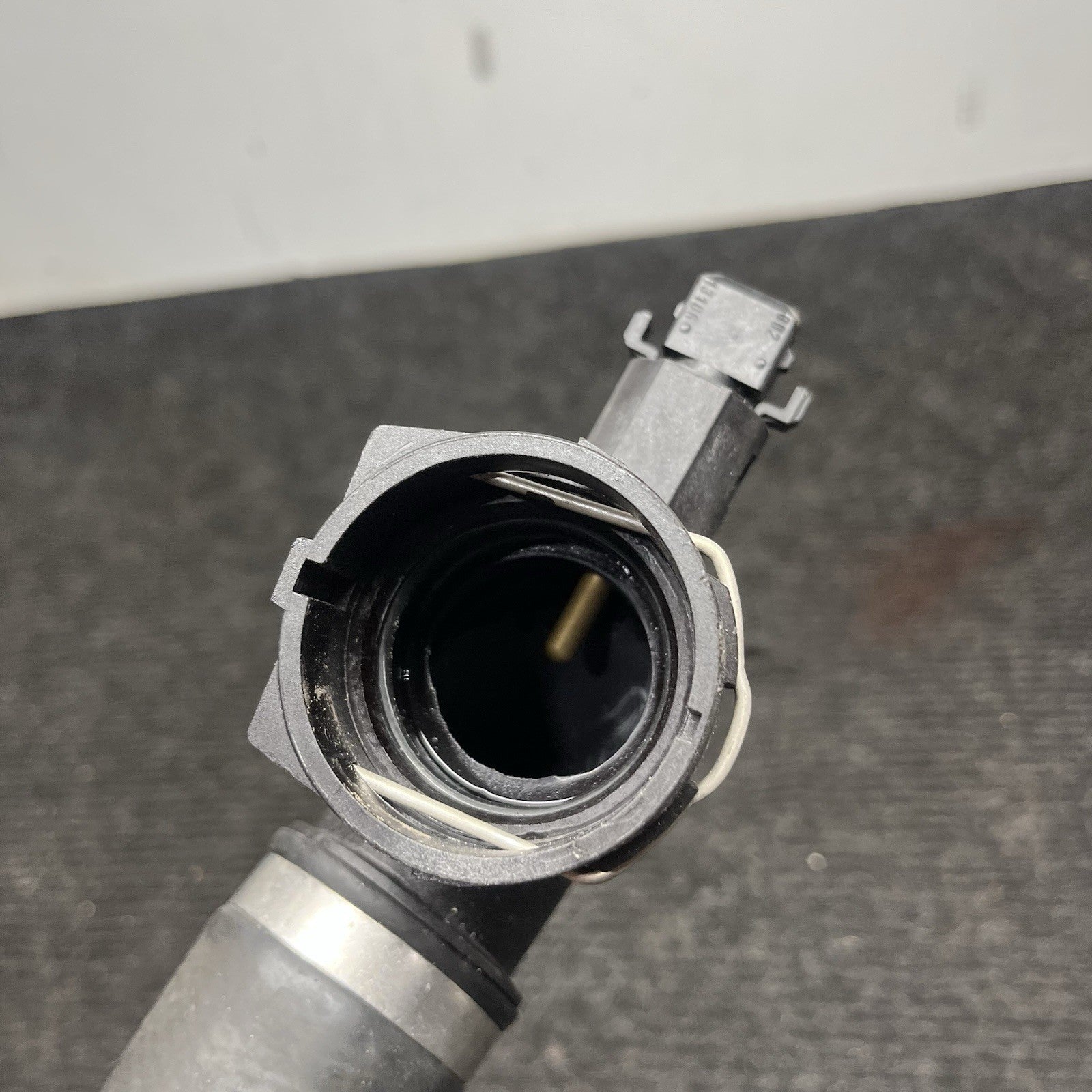 ☑️ 08-13 BMW E90 E82 Front Radiator Lower Coolant Inlet Hose Pipe 7532493 OEM