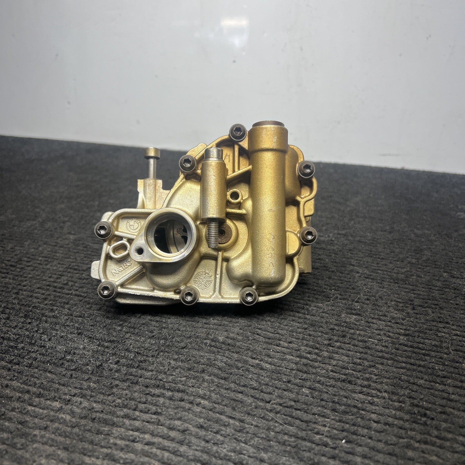 ☑️ 2008-2013 BMW E90 M3 S65 4.0L V8 Engine Main Oil Lubrication Pump OEM E92 E93