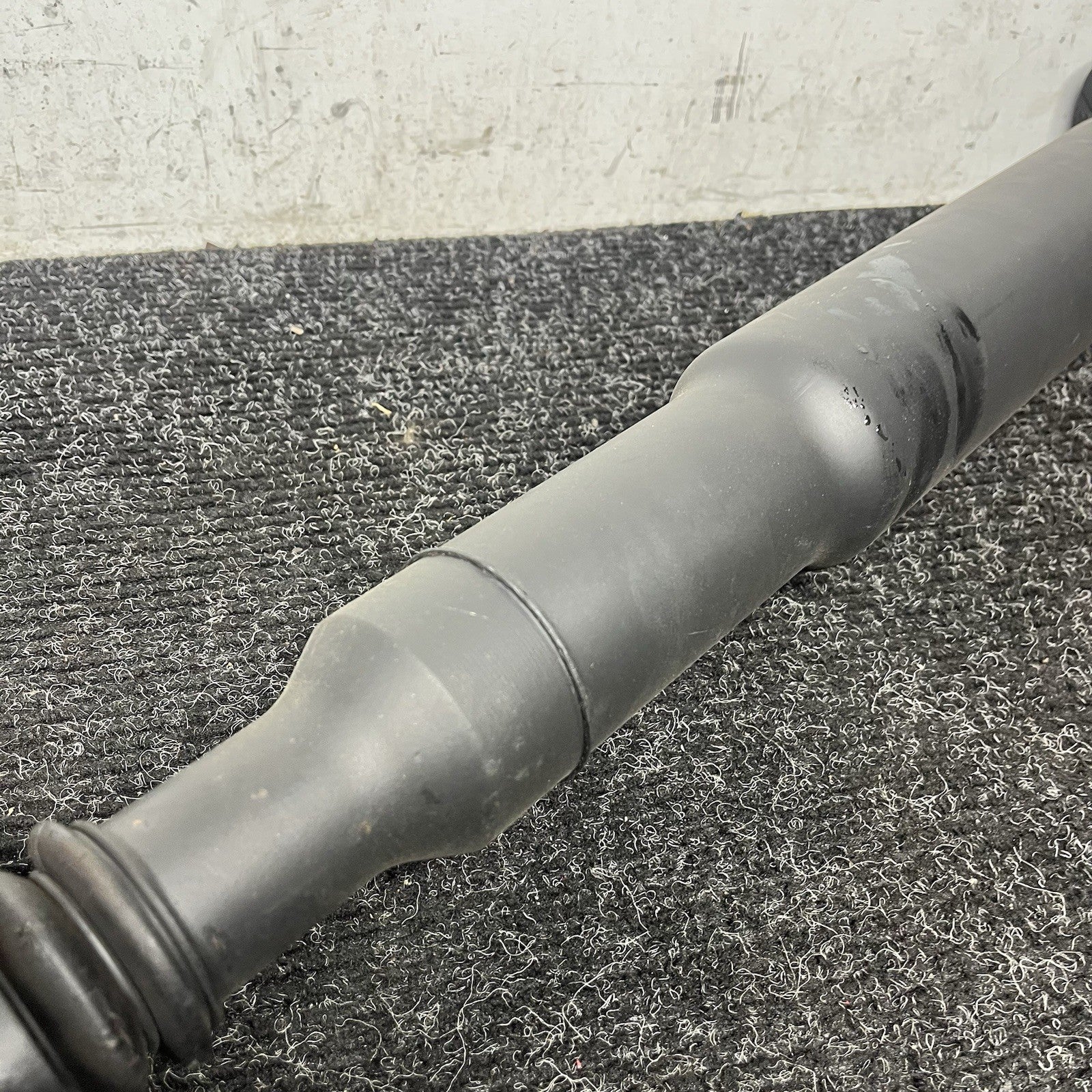 ☑️ 07-13 OEM BMW E90 E92 E93 328i Rear Drive Shaft Driveshaft AT Transmission