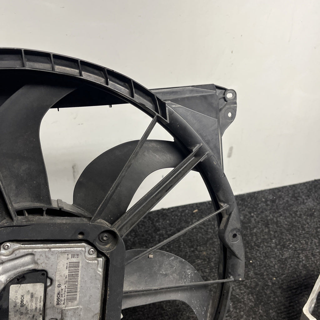 ☑️ 07-13 OEM BMW E88 E90 E92 N54 N55 Engine Radiator Cooling Auxiliary Fan 600W