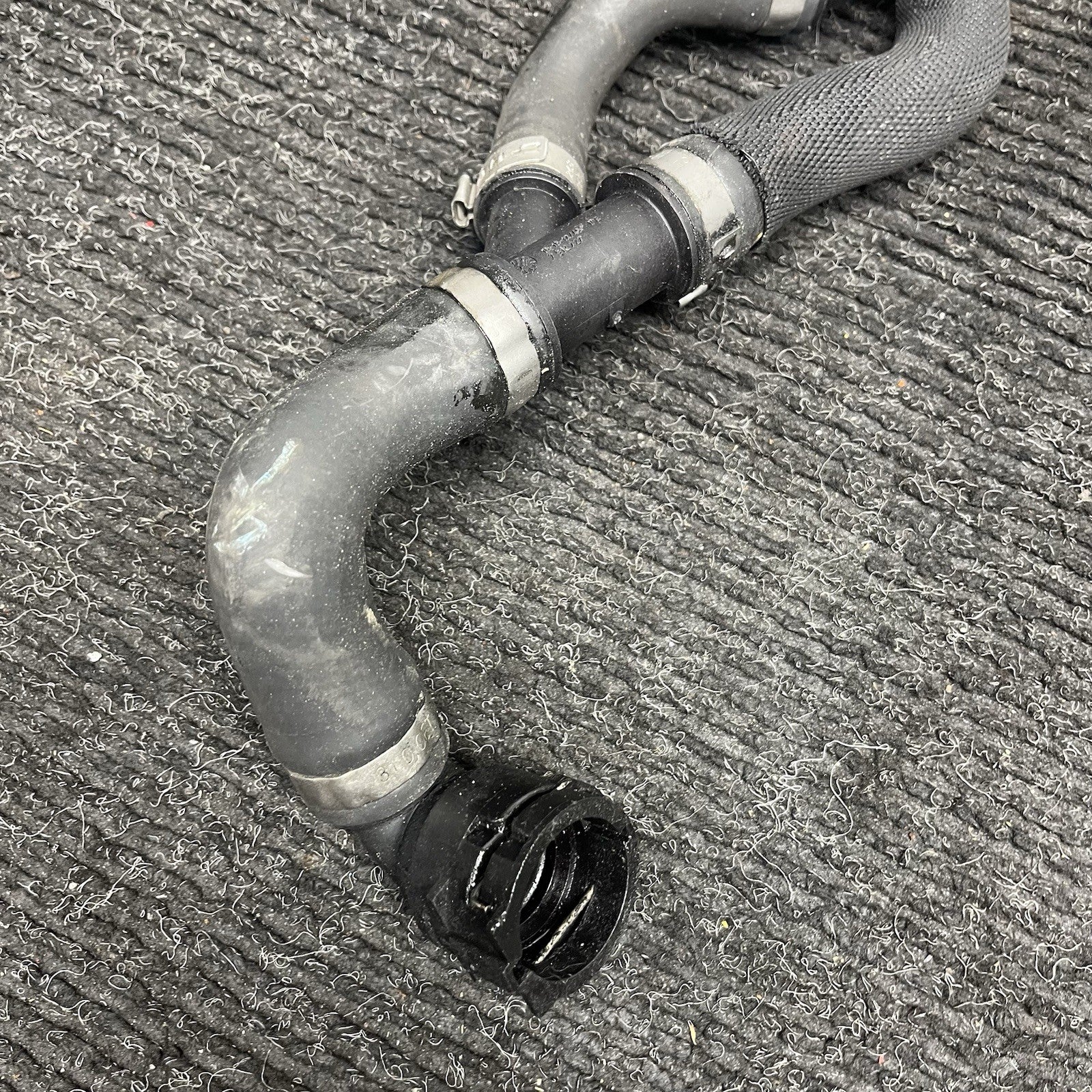 ☑️ 08-14 BMW E70 E71 X5 X6 35i N55 Engine Lower Radiator Coolant Hose Pipe OEM