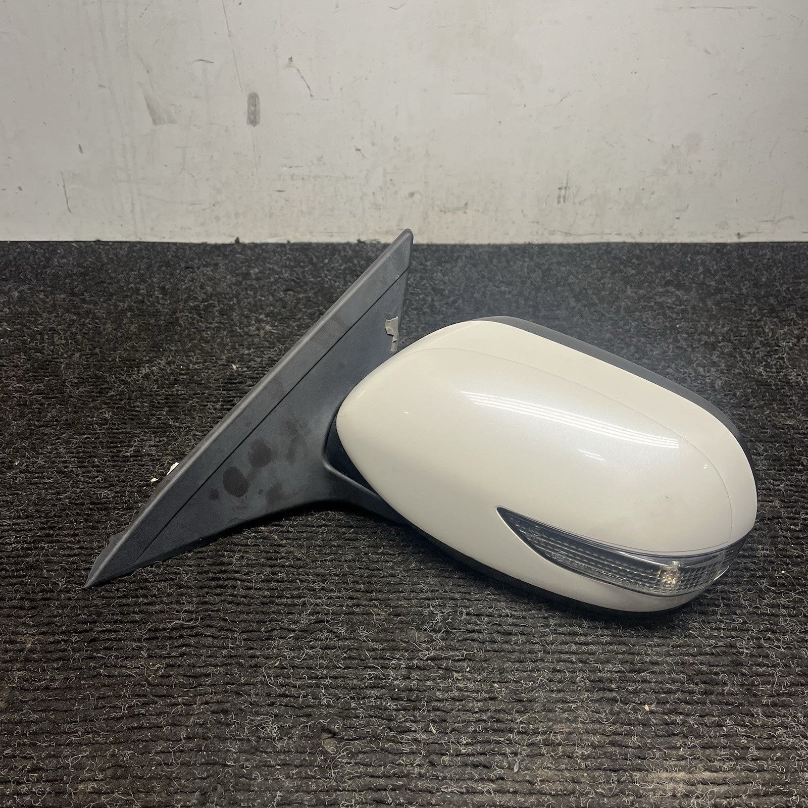 ☑️ 2008-2014 Subaru WRX STI LH Left Driver Door Mirror DGM White OEM