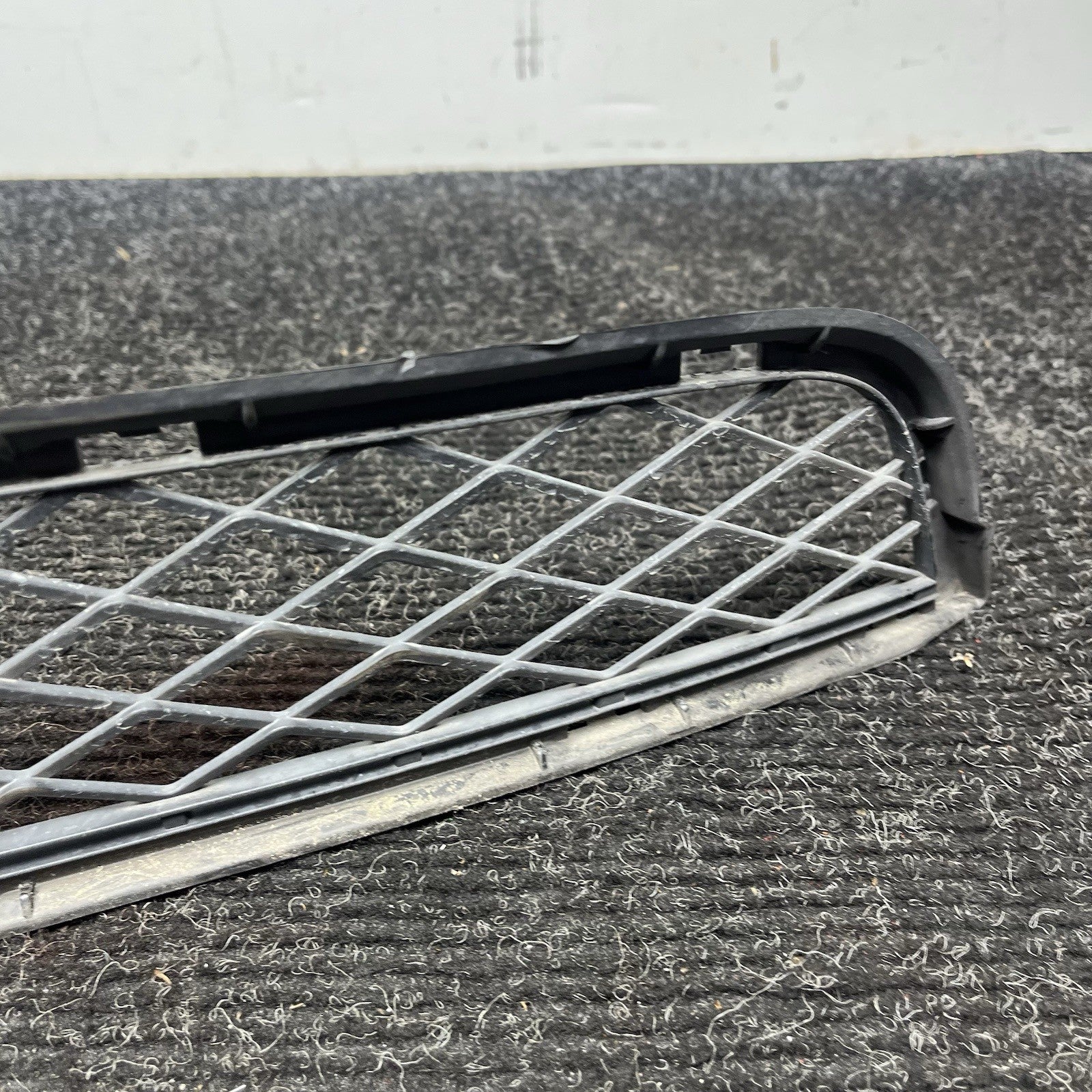 ☑️ 2011-2014 BMW F25 X3 xDrive35i Front Center Lower Bumper Grille OEM