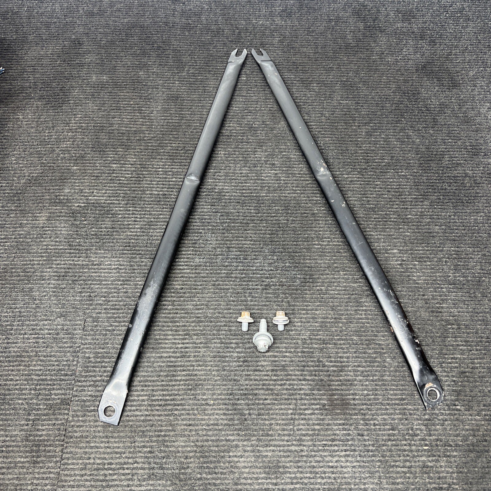 ☑️ BMW E90 E92 3 Series Hood Frame Support Strut Brace Pair Left & Right Set OEM